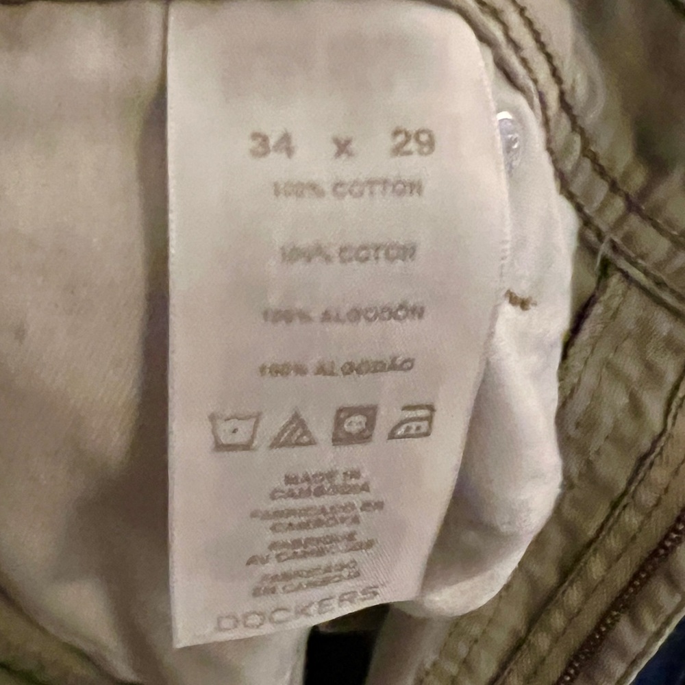Wrangler Dri Fit Men’s pants sz 34/29 khaki, worn very little. Nice pants - Picture 2 of 6
